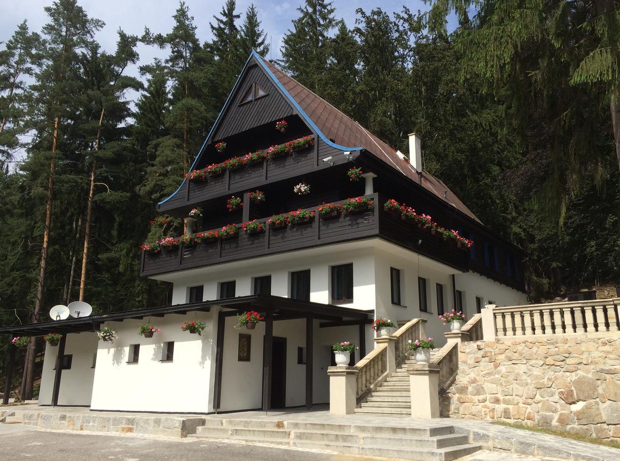 Hunting Lodge Vitkov Sokolov Exterior photo